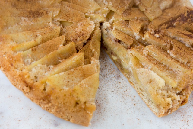 Moist, Fluffy Almond Flour Apple Cake (Gluten-Free) - Flourless